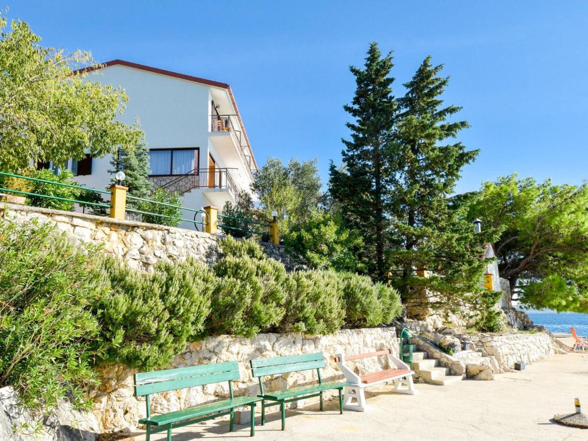 Apartment Vukic-5 By Interhome Starigrad Paklenica Bagian luar foto