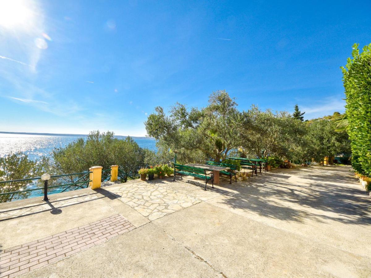 Apartment Vukic-5 By Interhome Starigrad Paklenica Bagian luar foto